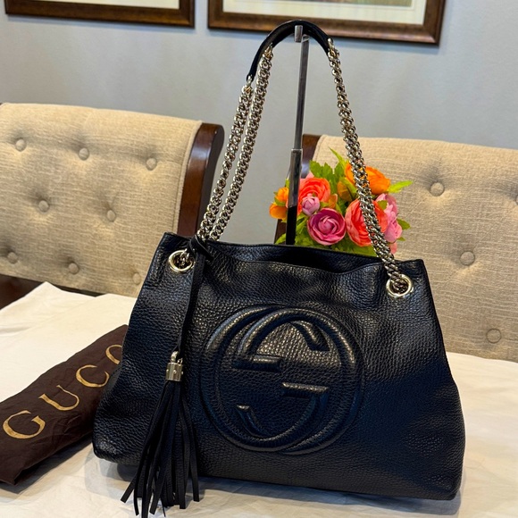 Almost New & Authentic Gucci Black Pebbled Soho Chained Shoulder bag - Picture 1 of 15